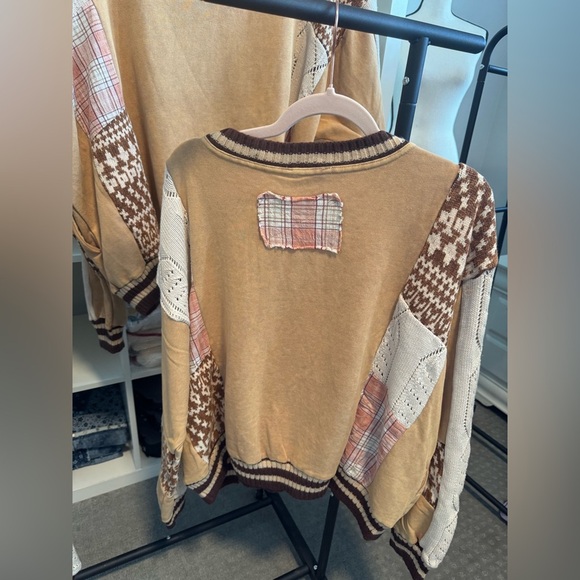 Women’s Oli and Hali boho patchwork sweater - Picture 10 of 10